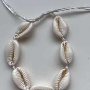 Snäck armband - Aldrig använt, lite stort men jättefint💕