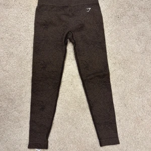 Träningsthights - Fina träningsthigts från Gymshark med scrunch🤎