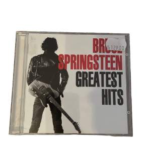 Bruce Springsteen CD - Greatest Hits, skriv privat för flera bilder eller frågor! 💗