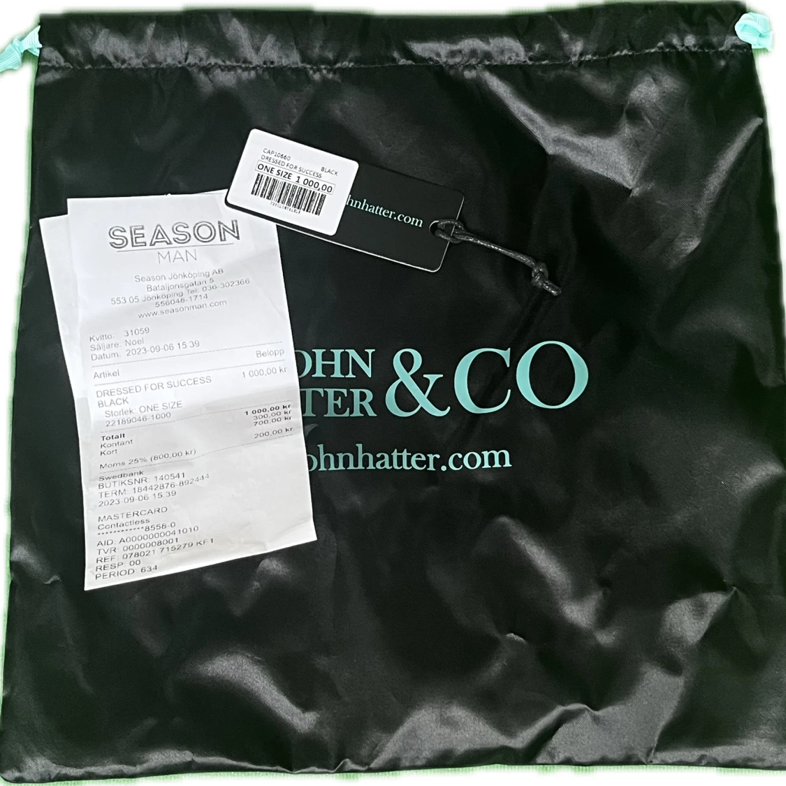 John Hatter keps ”Dressed for success” - 90