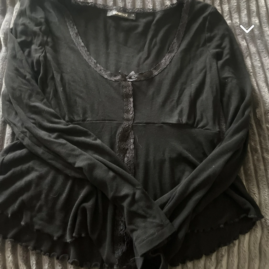 Gina tricot topp långärmad  - 90