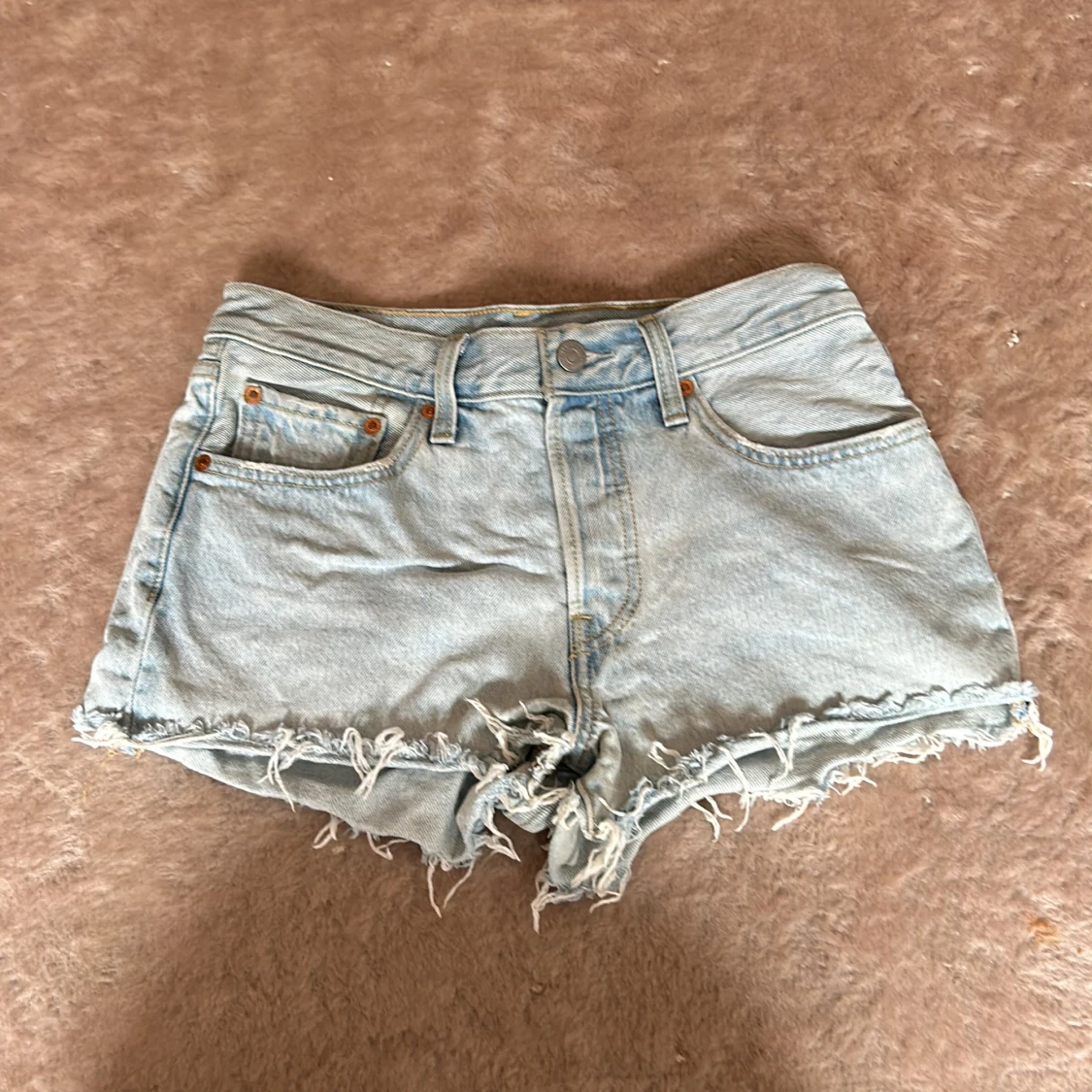 Levi’s 501 shorts