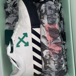 Off-White  - Off-White herr