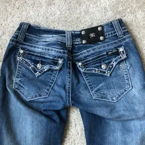 Sååå fina! Men har för många jeans och använder dessa för lite!!🎀🎀