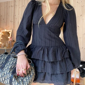 Klänning  - SUPER snygg klänning ❣️❣️