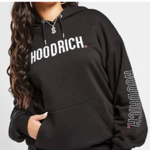 Hoodrich hoodie - Hoodrich hoodie från Hoodrich. Använt den en gång och är i jätte bra skick.