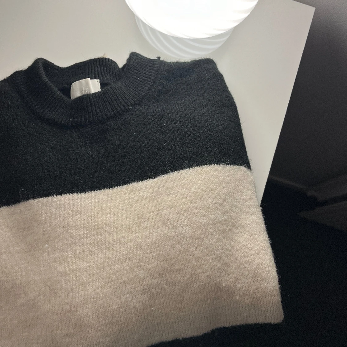 Stickad tröja  - 91