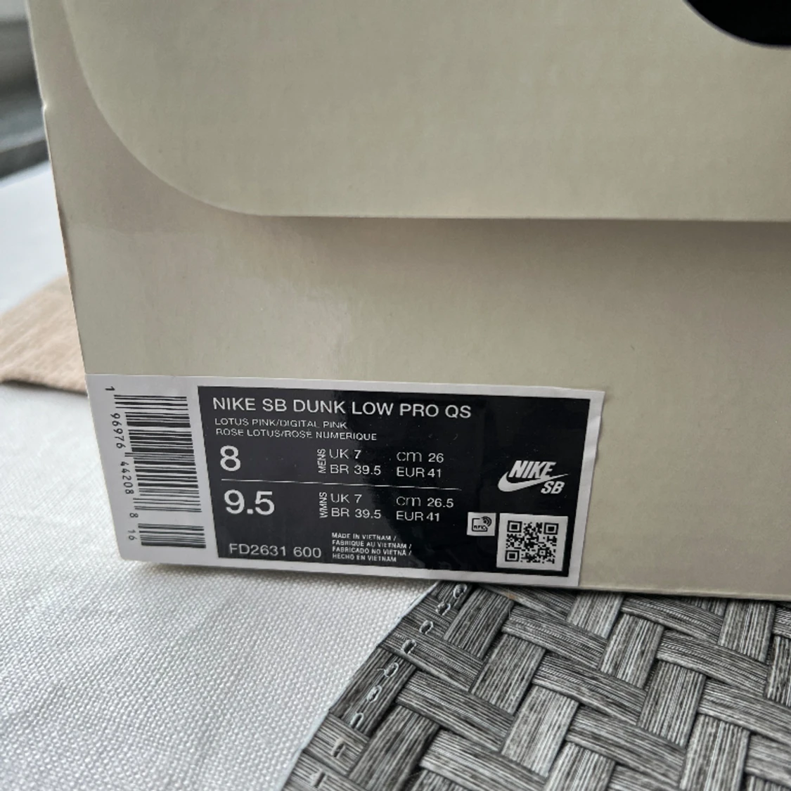 Nike SB Low Powerpuff Blossom - 90