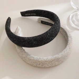 Diadem  - Otroligt snygga diadem! Otroligt sköna att bära! Snygga och praktiska📍 Kontakta vid intresse så kan jag ta in dem i lager och sälja☺️