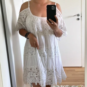 White dress - Used in good condition 
