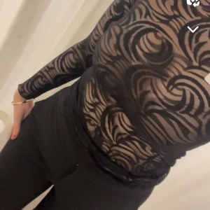 Spets topp - Spets topp från copenhagen luxe i storlek S