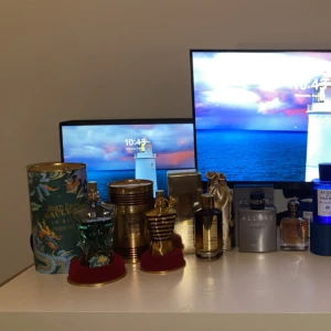 Parfymer - Lite av en intresse koll på min parfym kollektion, så om något täcker ögat tveka inte och kom gärna med bud. Kan även sälja hela kollektionen med rätt pris. Mvh yasin.