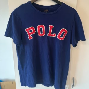 Polo Ralph Lauren T-shirt  - T-shirt i bra skick. 