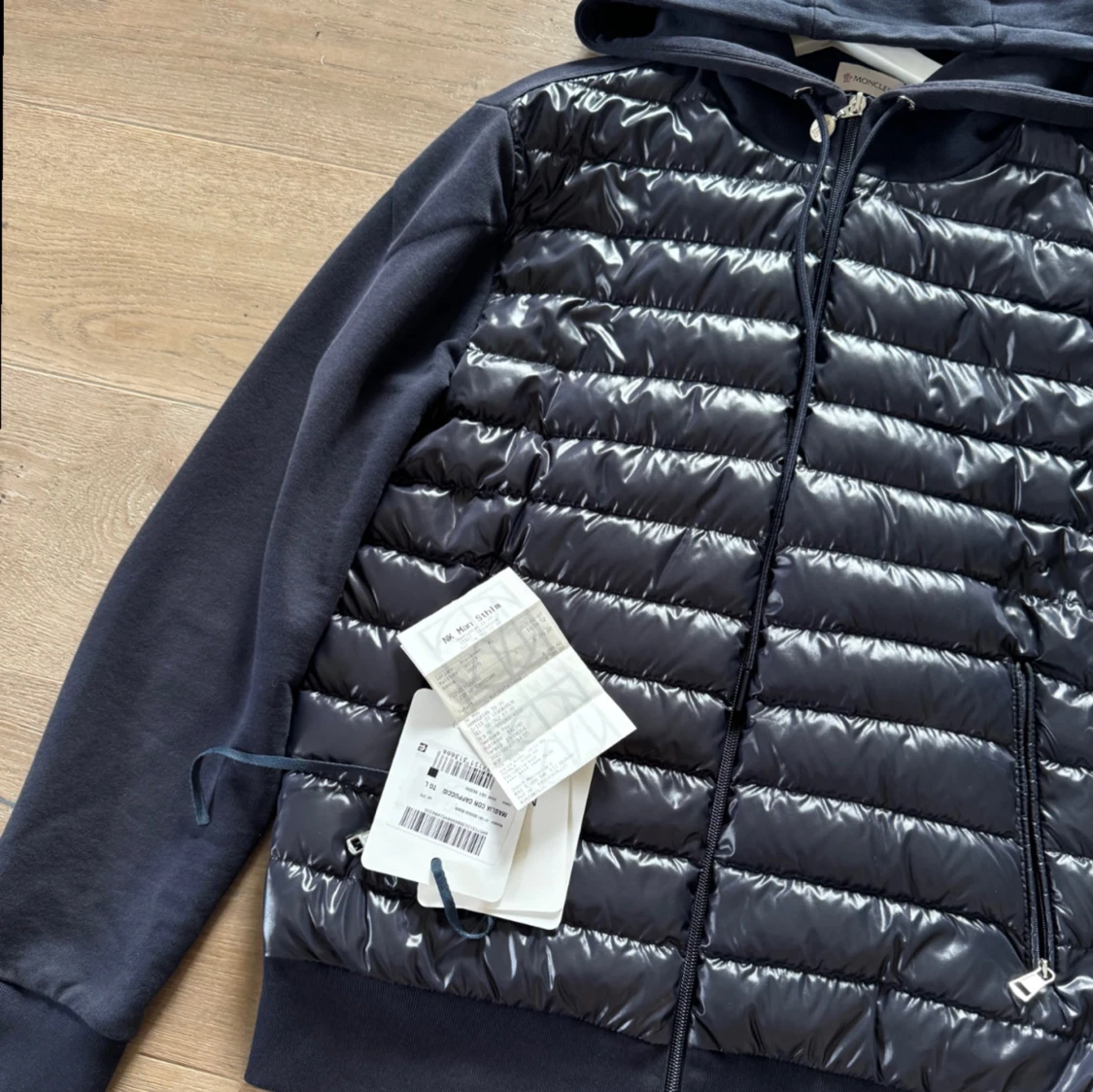 Moncler  - 90
