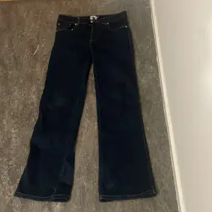 Blåa jeans från lager 157 som inte används längre köpta för 400kr 