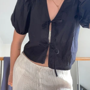 Blus från Gina Tricot ❤️‍🔥 - Blus från Gina ❤️‍🔥