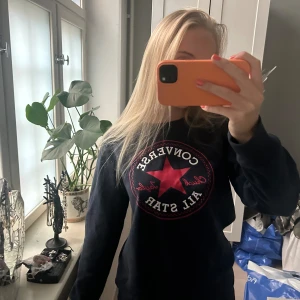 Converse sweatshirt  - Converse sweatshirt in blue and pink🌺