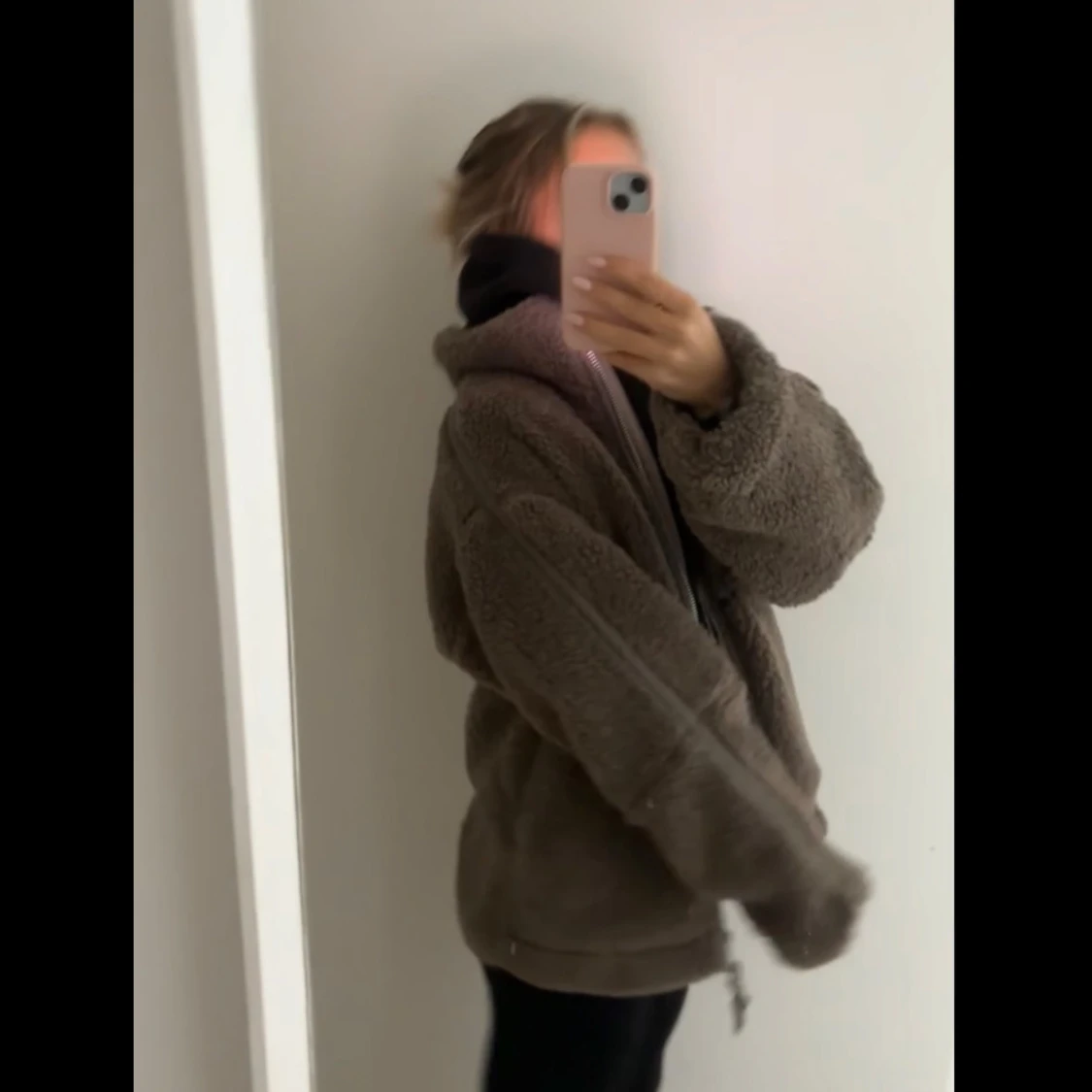 Brun teddyjacka med dragkedja - 1