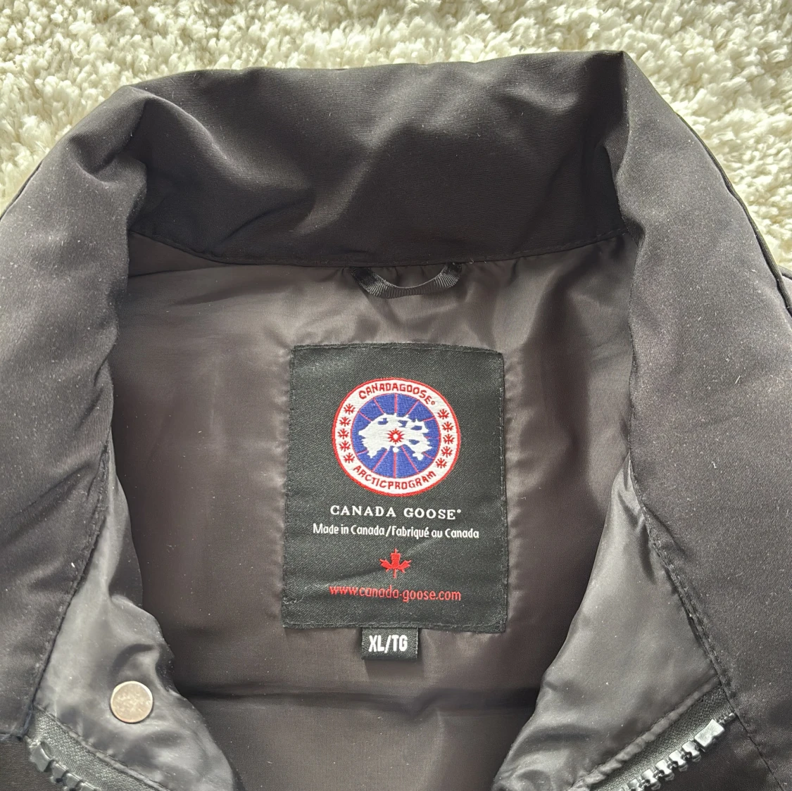 Svart dunväst från Canada Goose - 3
