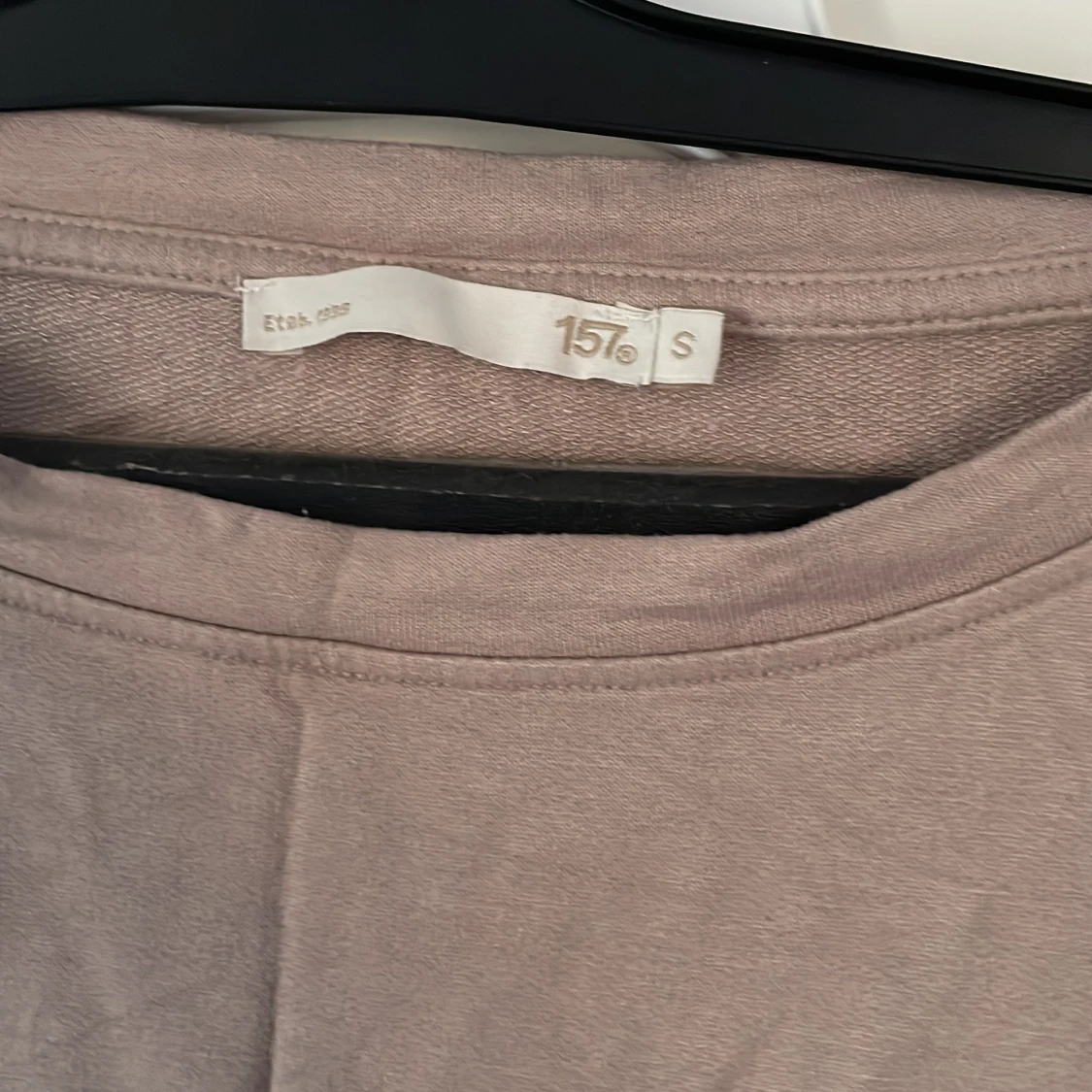 Beige långärmad tröja från lager - 1