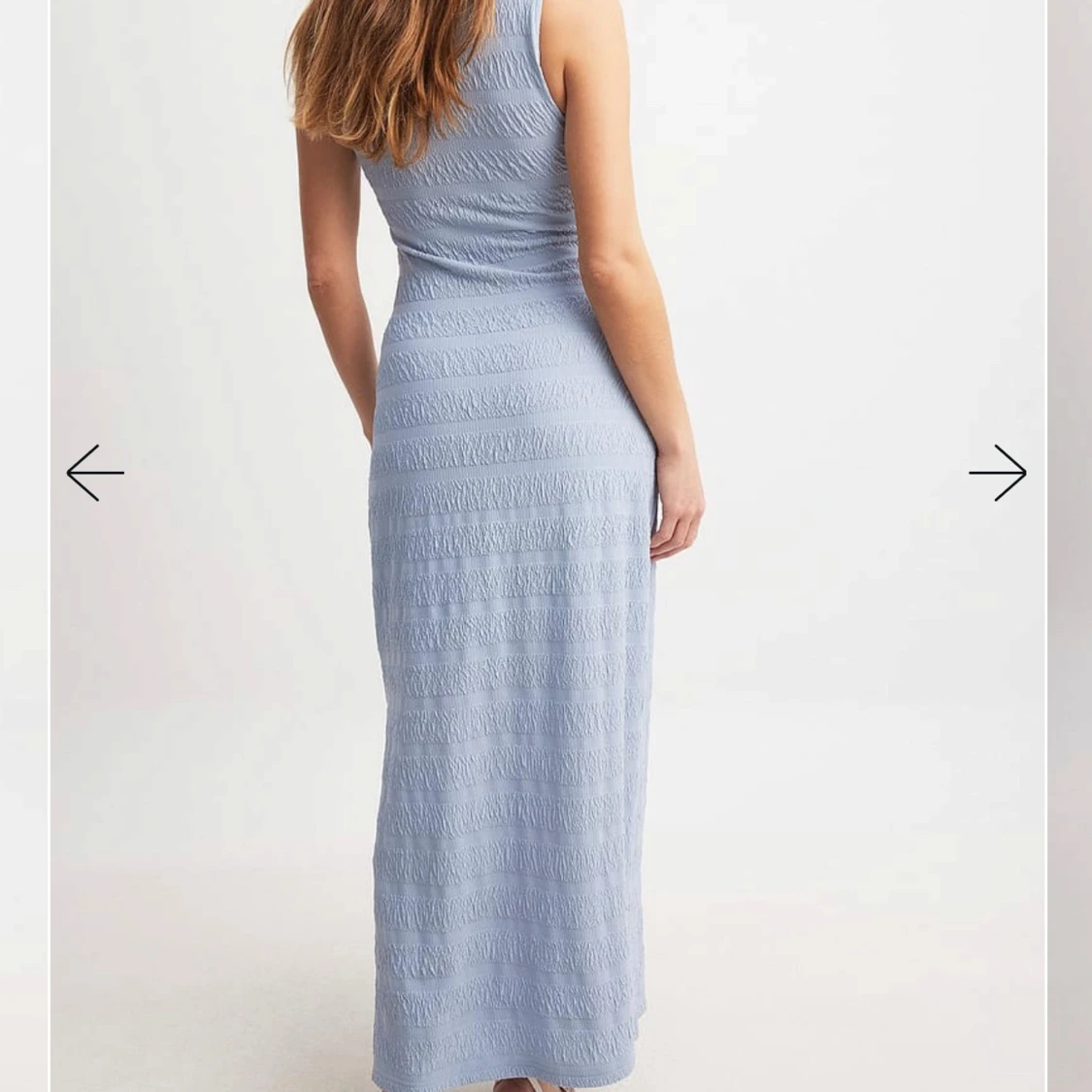 Ljusblå långklänning från NA-KD - 2
