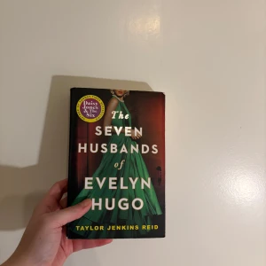 The Seven Husbands of Evelyn Hugo - Boken 'The Seven Husbands of Evelyn Hugo' av Taylor Jenkins Reid