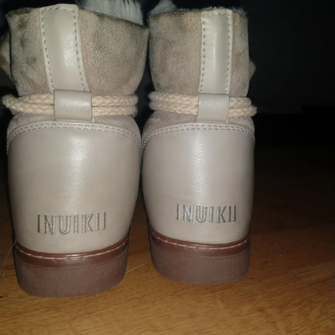 Beige boots från Inuikii som är i storleken 39 det är super fina och sköna till vintern.det säljs för att det inte passade mig så därför säljer jag vidare 😃❤️ - 2
