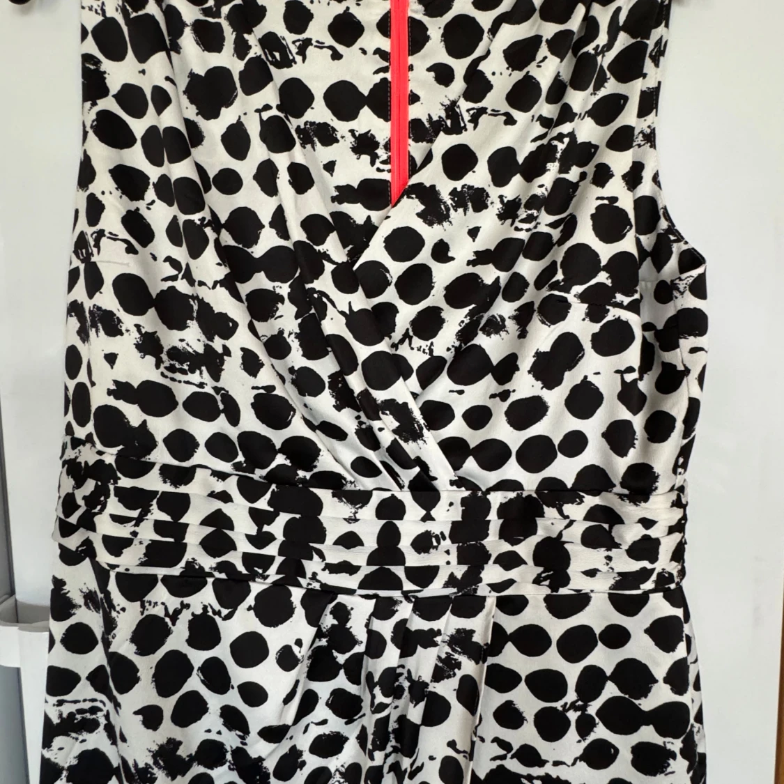 Leopardprickig fodralklänning - 90