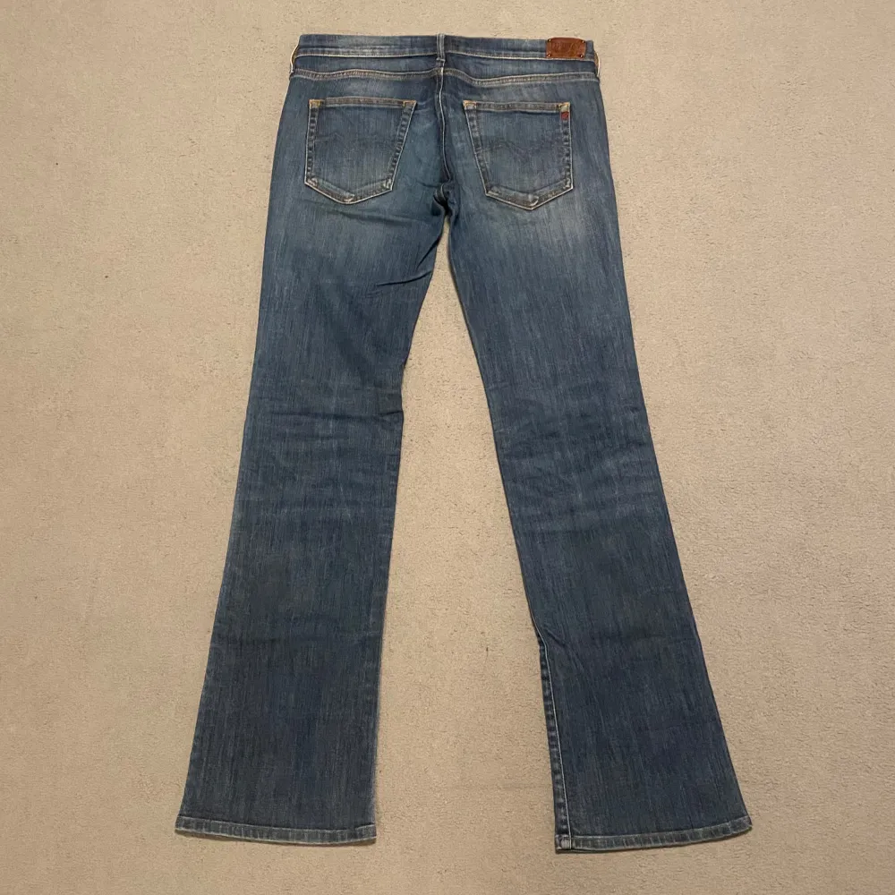 Replay jeans | 30/32 | Modell Radell | Regular fit | Oanvända 10/10 | Hör av dig vid frågor! . Jeans & Byxor.