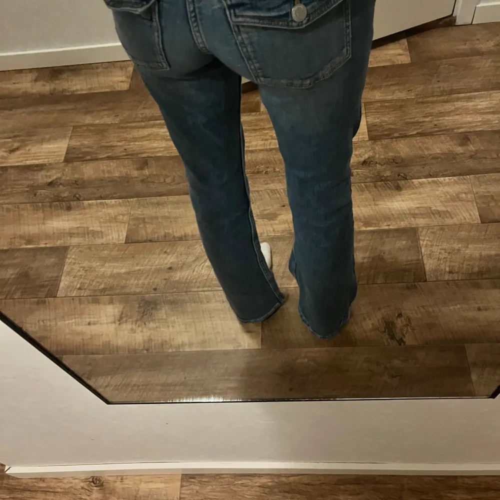 Lågmidjade Bootcut Storlek 164. Jeans & Byxor.