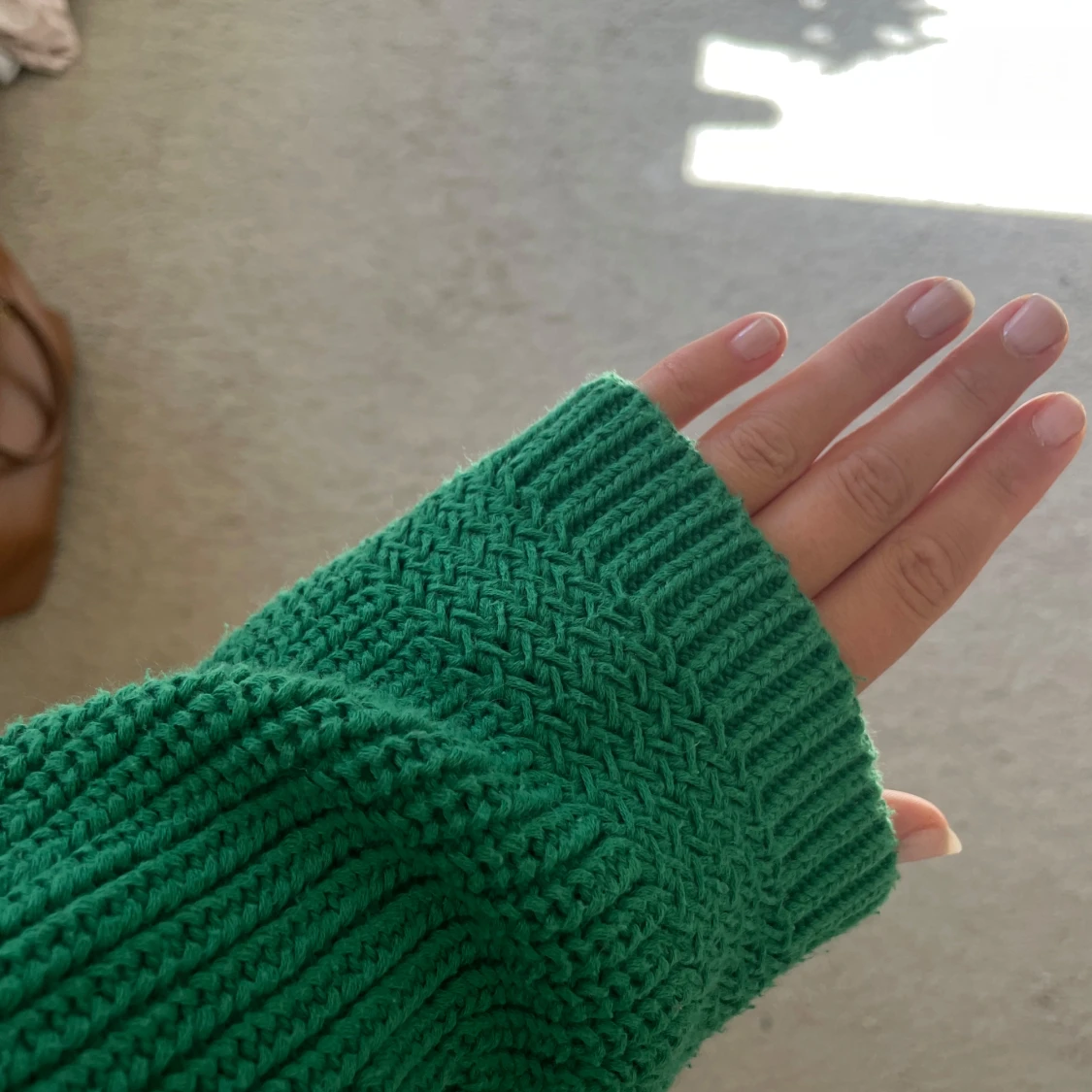 Grön stickad tröja  - 92