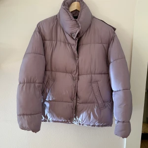 Jacka  - Jacka från Zara, ljuslila färg