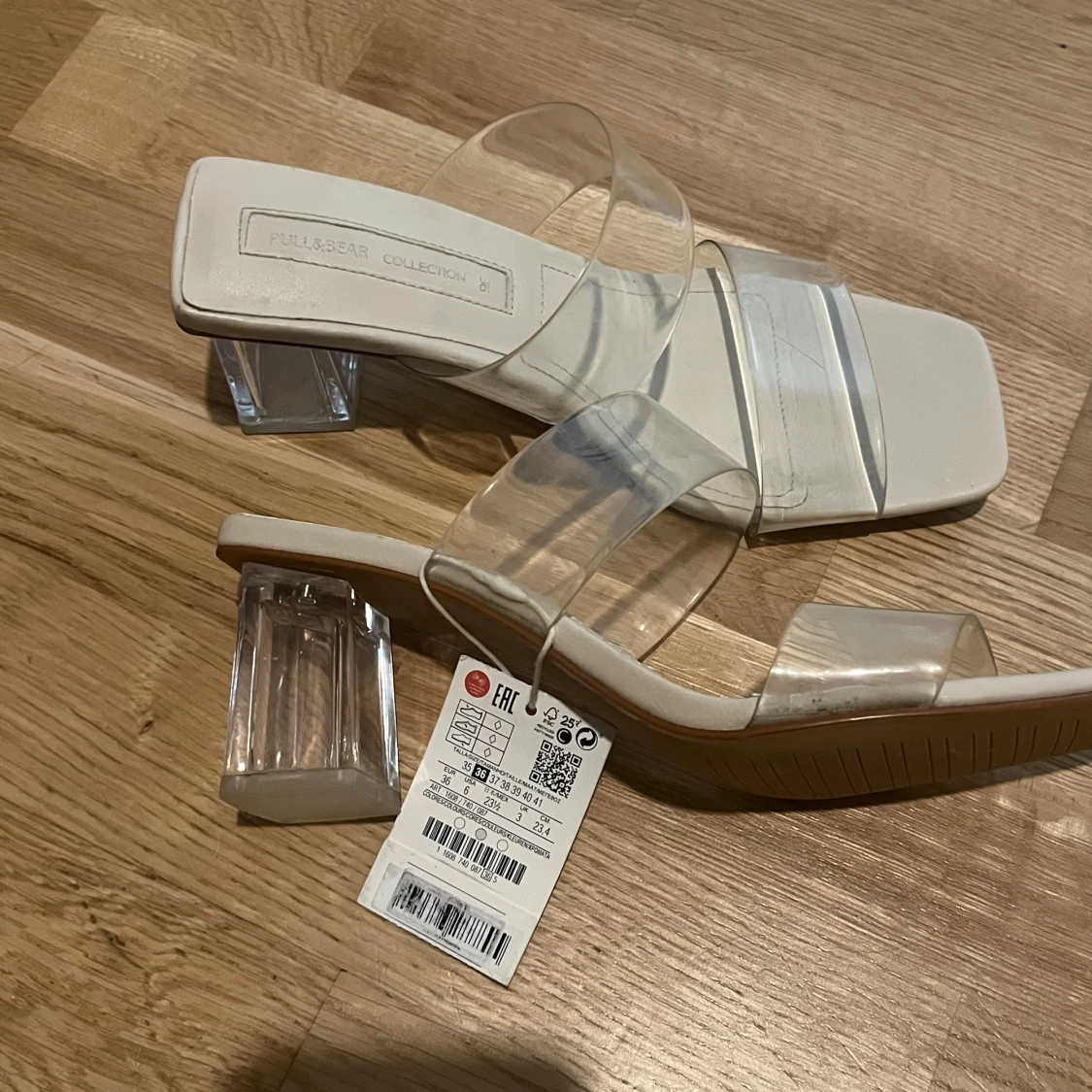 Oanvända genomskinliga klackar - 90