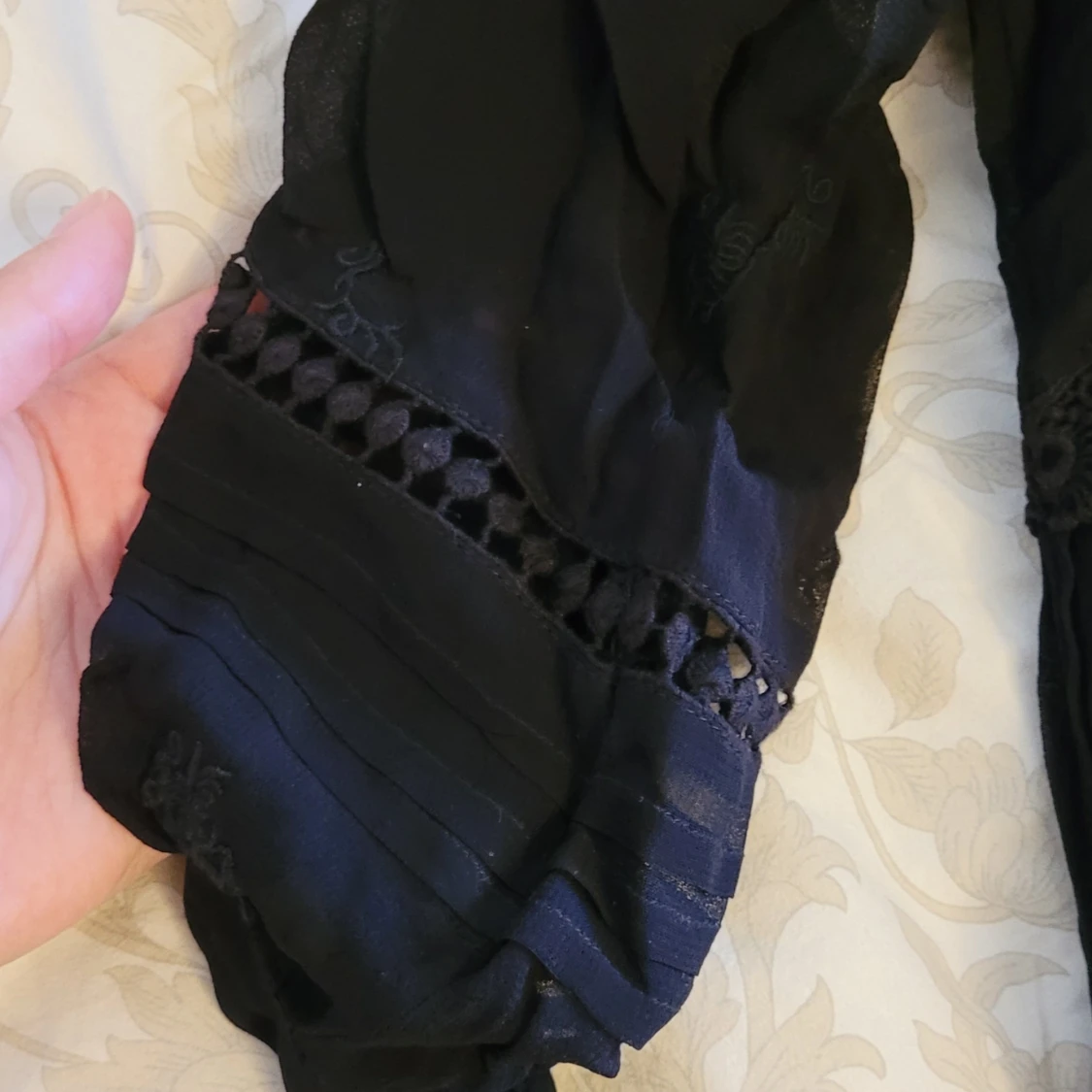 Svart klänning INDISKA - 93