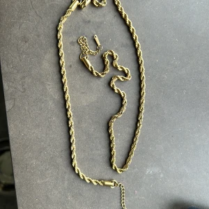 Halsband och armband guld - Cordell halsband och armband guld planterat och rost fritt stål 