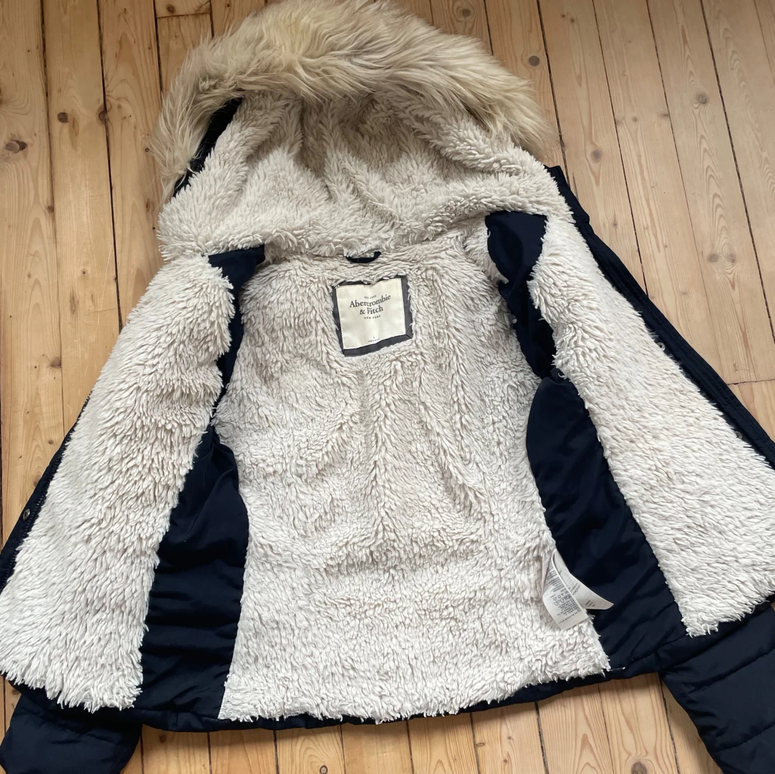 Abercrombie & Fitch jacka  - 92