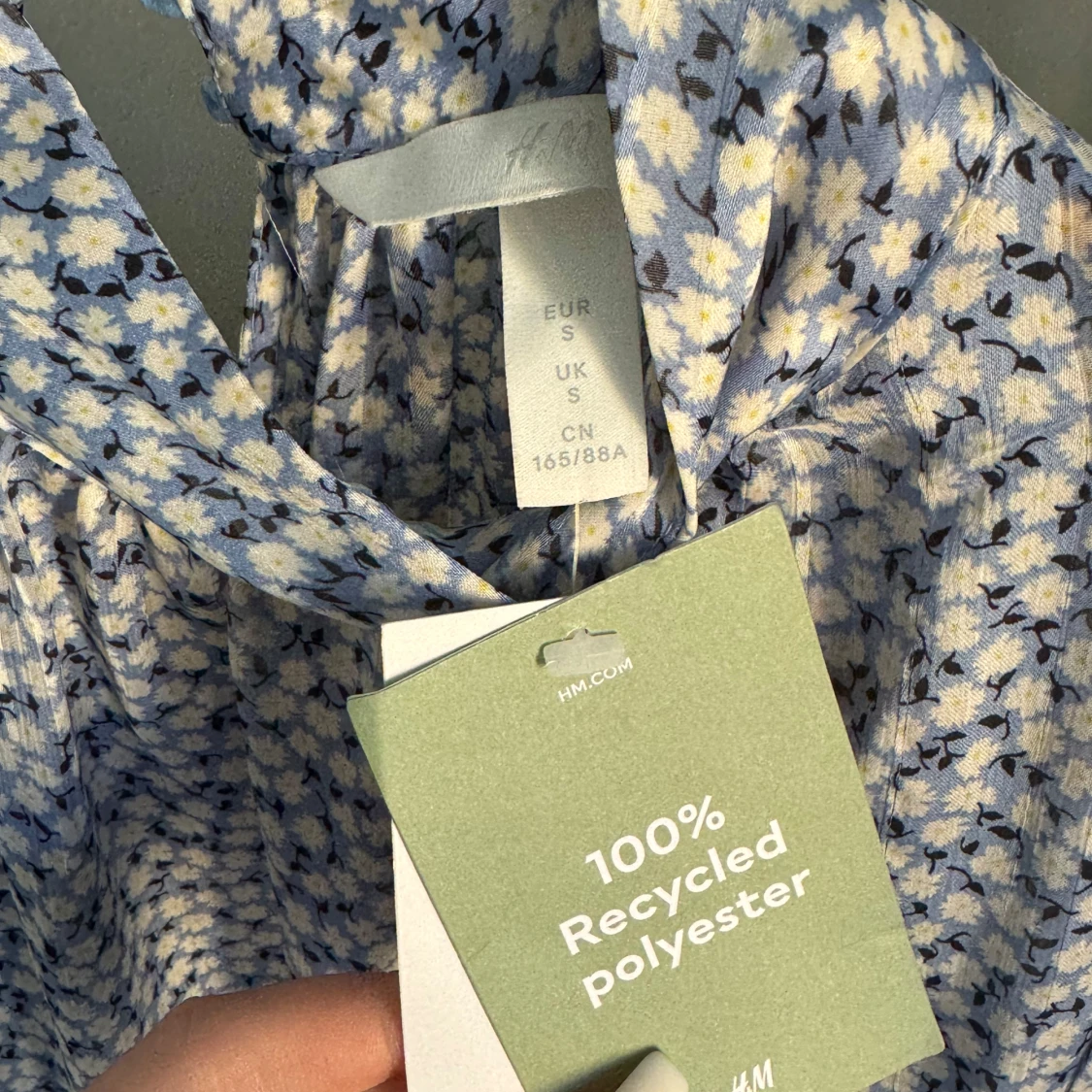 Blommig blus från H&M - 90