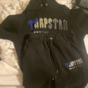 Trapstar dress - Väldigt fin trapstar dress