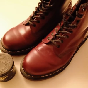 Dr Martens oxblod stl 41 - Dr Martens i mycket bra skick