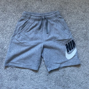 Nike sorts - Bra skick, sköna, passar med allt