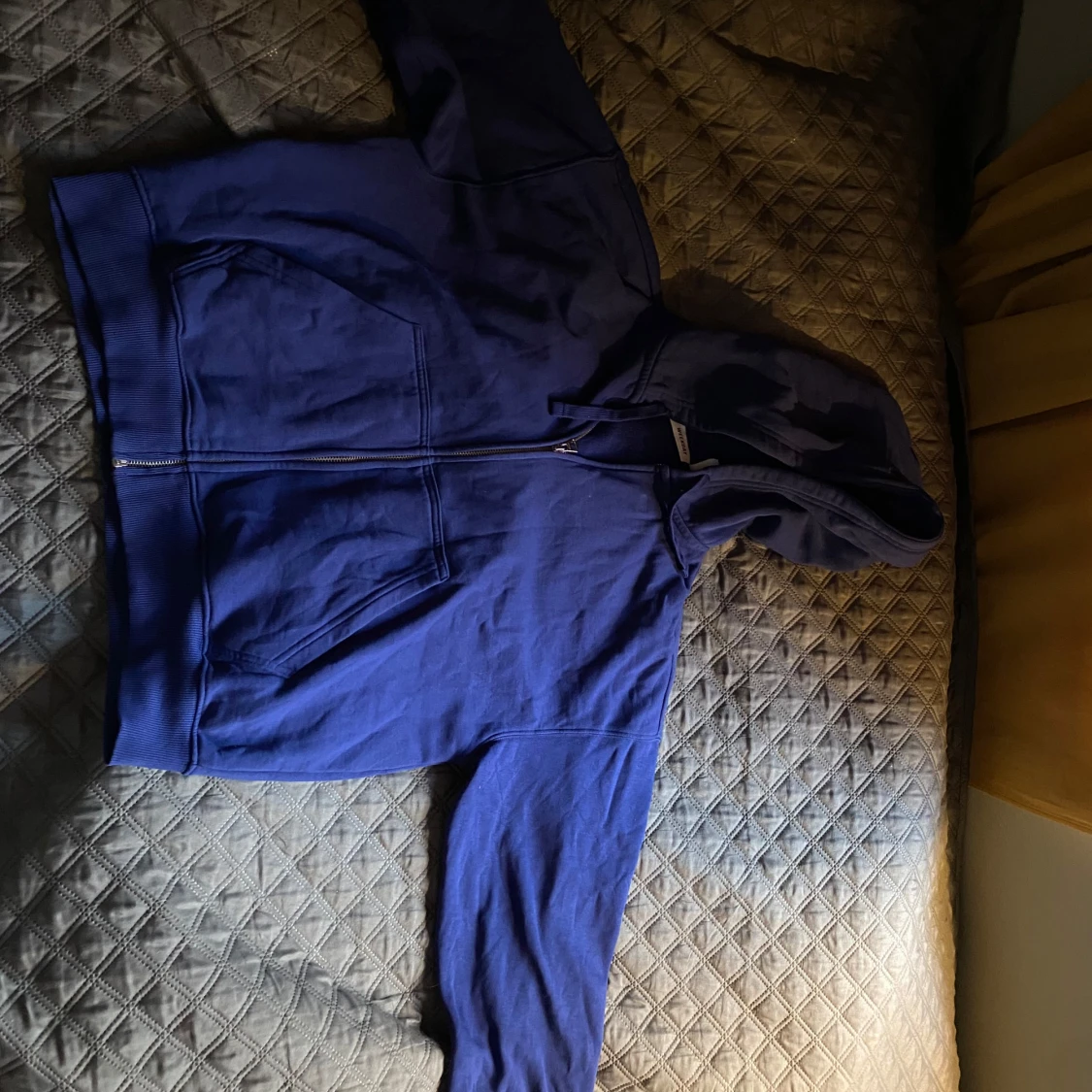 Boxy zip hoodie weekday