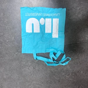 Tyg väska  - Bra skick 