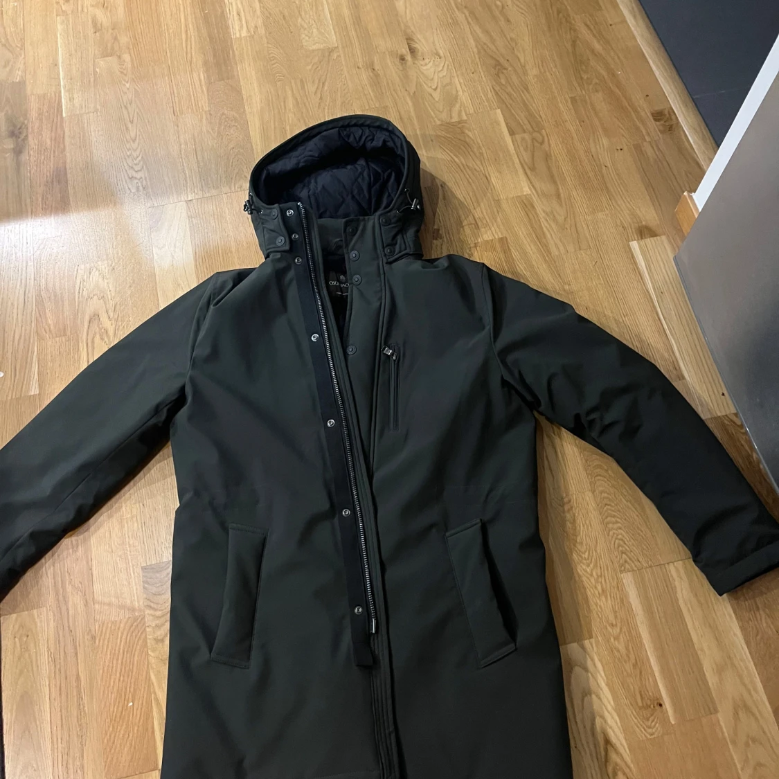 Svart parkajacka från Didriksons