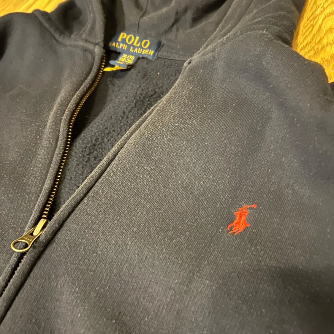 Märklblå hoodie från Ralph Lauren - 1