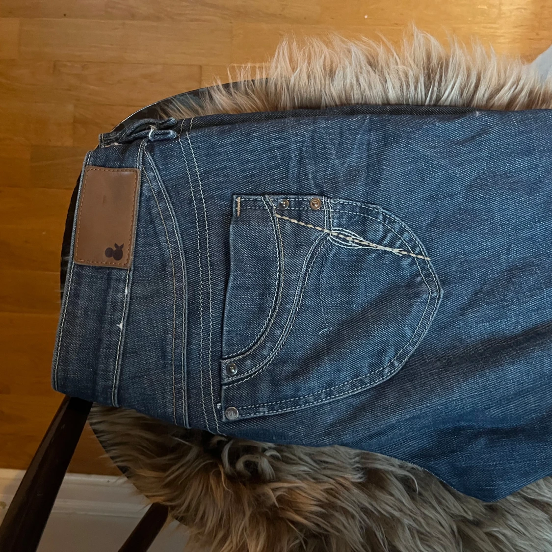 Mörkblå jeans från H&M - 2