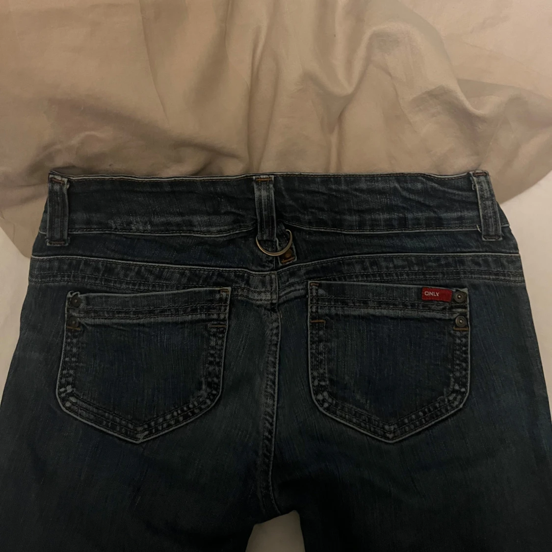 Snyggaste lågmidjade bootcut jeansen - 3