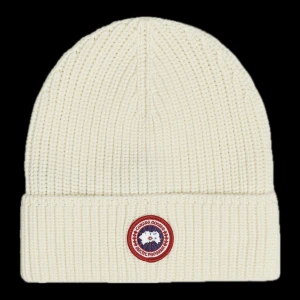 Vit bekväm mössa - Tags medföljer, 8/10 skick. Klicka gärna köp nu, frakt samma dag.