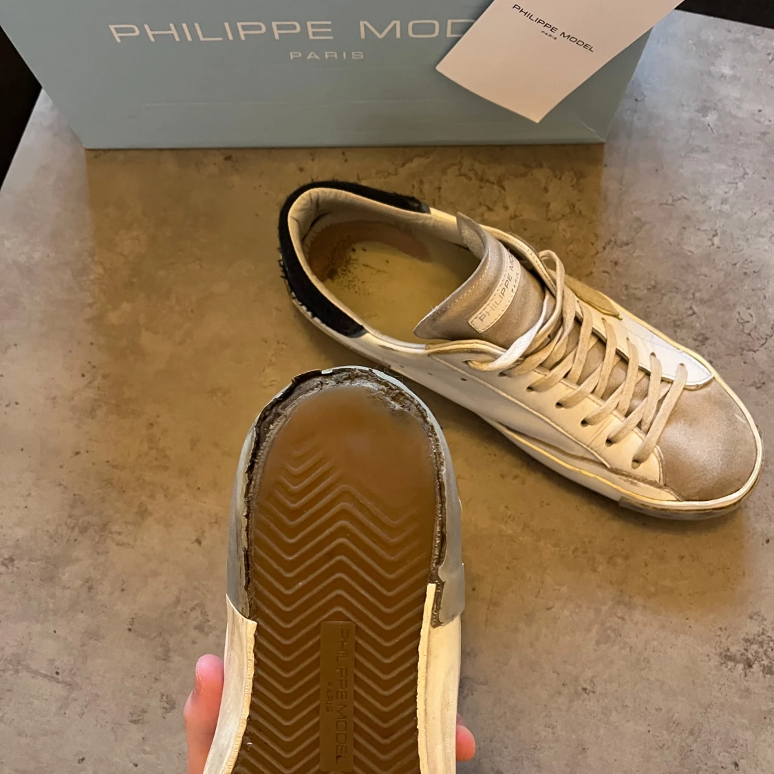 Vita sneakers från Philippe Model - 3