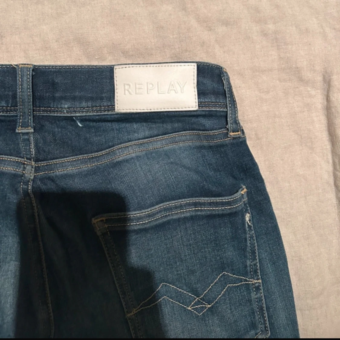 Blåa Replay jeans - 2