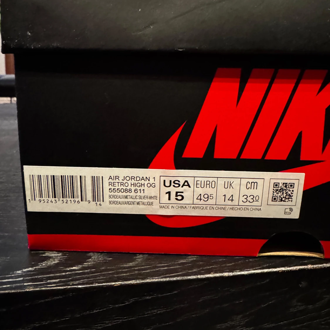 Nike Air Jordan 1 Retro High OG - 3